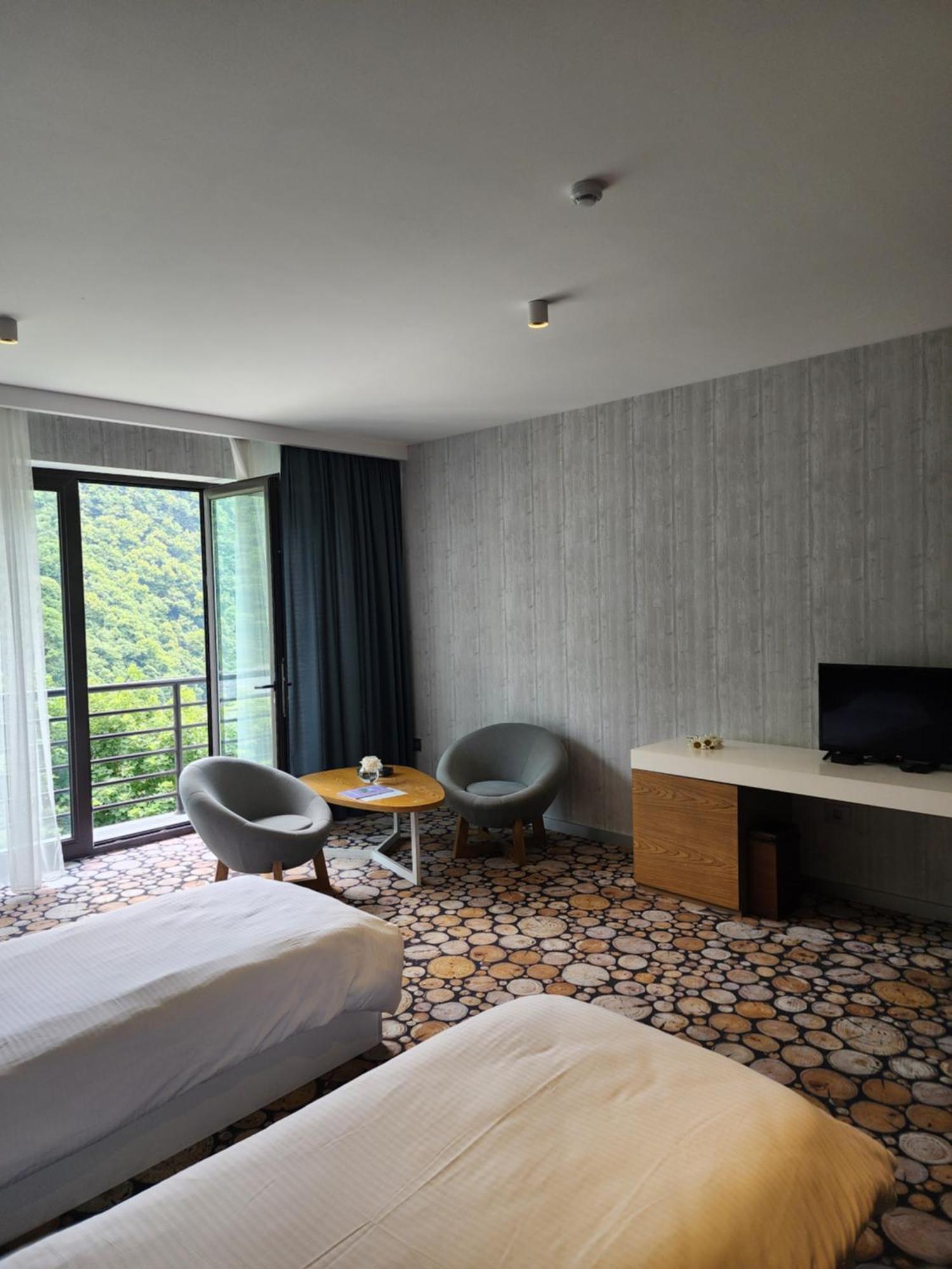 Yurd Hotel Qax Bagian luar foto
